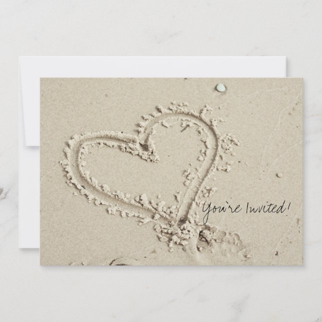 Heart in Sand Beach Invitation (Devant)