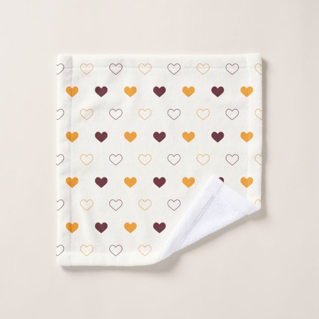 Heart Pattern with Orange & Brown Hearts (Gant de toilette)
