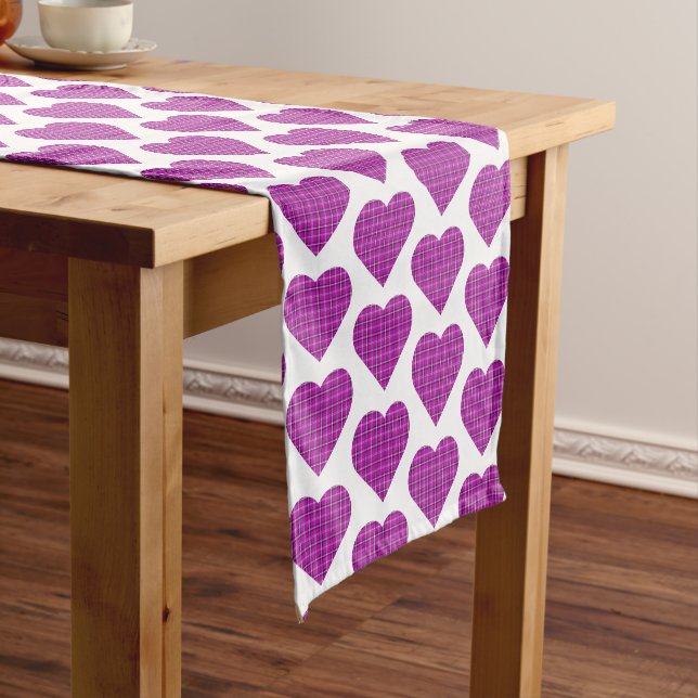 Heart Plaid Purple Pink Black Table Runner Kurzer Tischläufer (Beispiel)