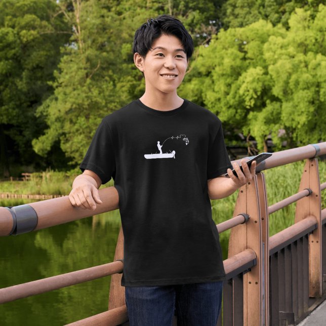 Heartbeat Fishing Tee,Fisherman Boat Silhouette T-Shirt (Von Creator hochgeladen)
