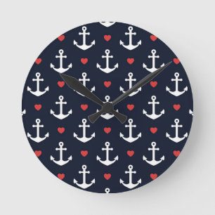 Hearts And Anchors Pattern Runde Wanduhr