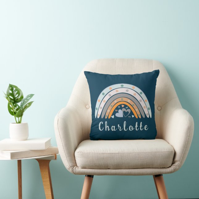 Hearts Boho Rainbow mit Personalisiertem Namen Kissen (Stuhl )