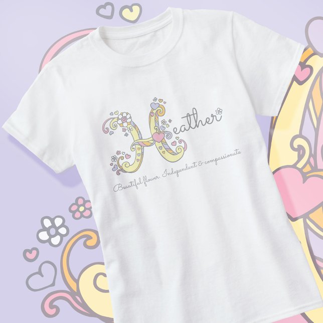 Heather Girls benennen dekorative Brust T-Shirt (Von Creator hochgeladen)