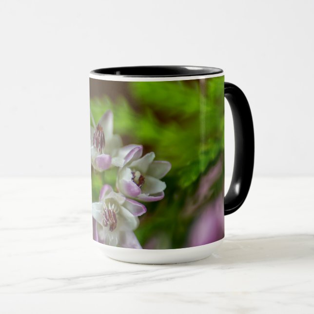 Heather Spring Blume immergrün blühen lila weiß Tasse (VorderseiteRechts)