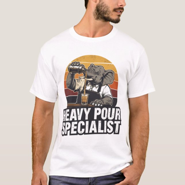 Heavy Pour Specialist Elephant Bartender Shirt (Vorderseite)