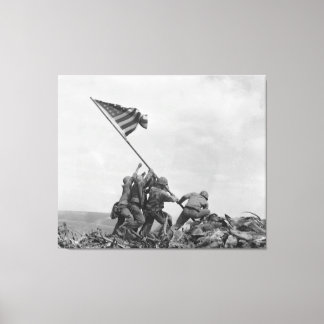 Heben der amerikanischen Flagge auf Iwo Jima (1945 Leinwanddruck