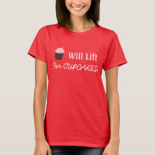 Hebt für kleine Kuchen an T-Shirt