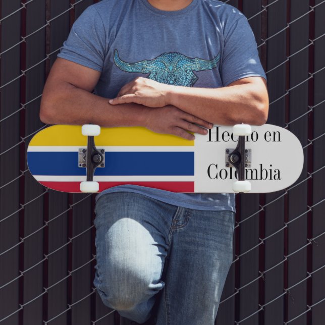 Hecho en Colombia Skateboard (Außenbereich 3)