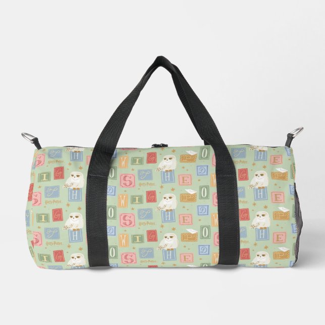 Hedwig-Post-Blockbuchstaben-Muster Duffle Bag (Vorderseite)