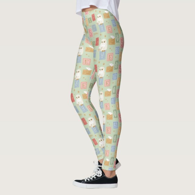 Hedwig-Post-Blockbuchstaben-Muster Leggings (Links)