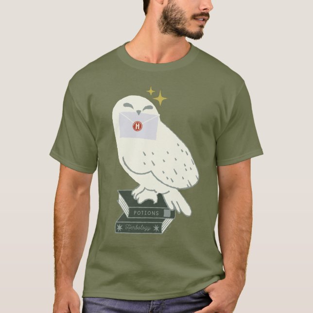 Hedwig With Letter Whimsical Drawing T-Shirt (Vorderseite)