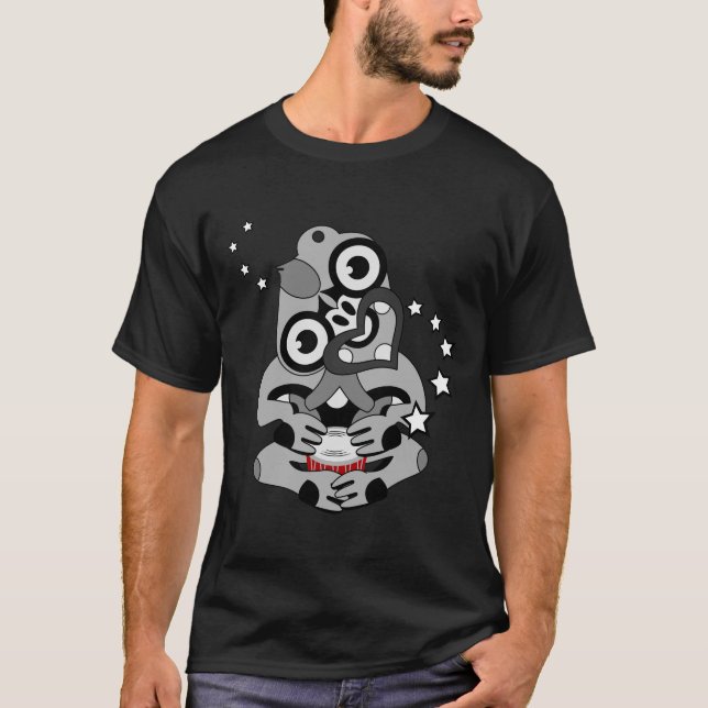 Hei Tiki New Zealand Drum T-Shirt (Vorderseite)