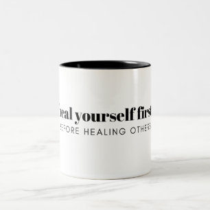 Heile dich selbst zweifarbige tasse