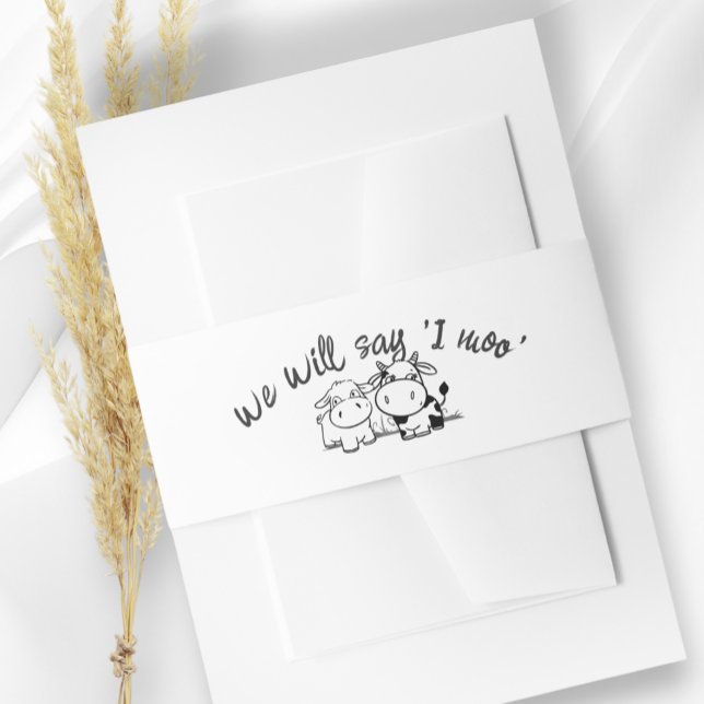 Heilige Kuh, wir werden sagen, ich bin Hochzeit Einladungsbanderole (Holy Cow We Will Say I Moo Wedding Invitation Belly Bands from Ricaso. Cute whimsical cow couple)