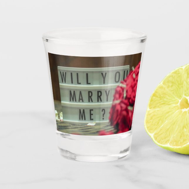Heiraten Sie mich? Vorschlag zur Eheschließung Schnapsglas (Vorderseite)