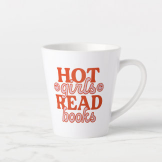 Heiße Mädchen lesen Bücher Milchtasse