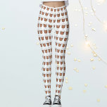 Heiße Schokolade Kakao Weihnachtsgetränke Leggings<br><div class="desc">Leggings zeigen eine originelle, urlaubsszenierte Markerabbilderung einer köstlichen Tasse heiße Schokolade. Ideal für ein hässliches Weihnachtspulli-Party (passendes Sweatshirt erhältlich!) oder für jede Feier. Dieses Design ist auch auf anderen Produkten erhältlich. Sehen Sie nicht, wonach Sie suchen? Brauchen Sie Hilfe bei der Anpassung? Kontaktieren Sie Rebecca, um etwas für Sie entworfen...</div>