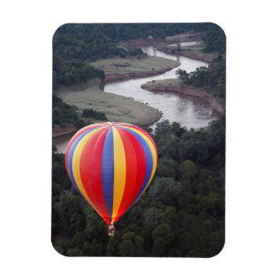 Heißluftballon über dem Mara River Magnet