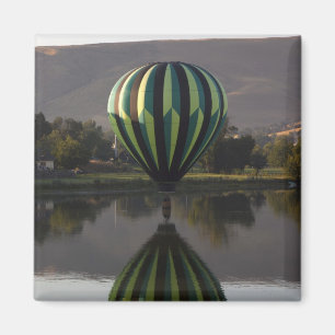 Heißluftballon über dem Yakima River Magnet