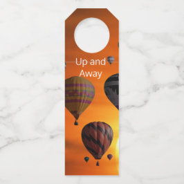 Heißluftballons im Flug Flaschenanhänger