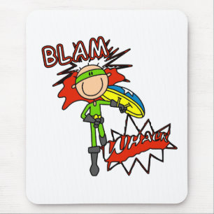 Held Jungen mit Schild Mousepad