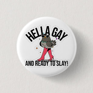 Hella Gay und bereit zum Sonnenbaden Funny LGBTQ Button