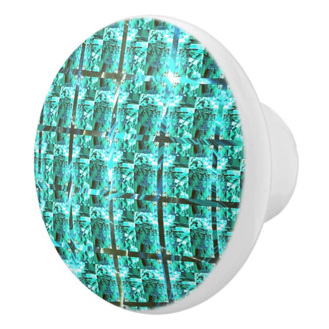 Hellblau glänzend, Quadrate oder Bild im Raster? Keramikknauf (Rechts)