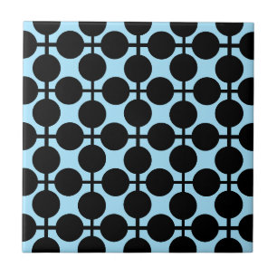Hellblau mit schwarzer geometrischer fliese