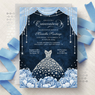 Hellblaue Blumen-Prinzessin-Quinceanera-Einladung Einladung