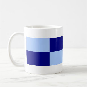 Hellblaue und dunkelblaue Rechtecke Kaffeetasse