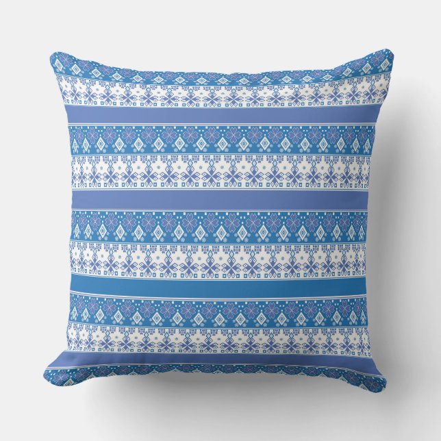 Hellblauer Skandinavischer Folklore-Ornament-Retro Kissen (Vorderseite)
