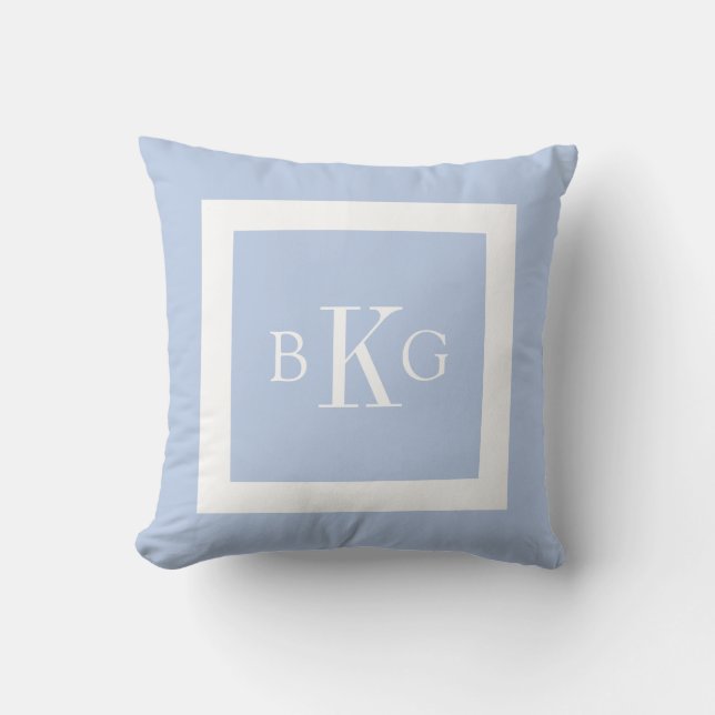 Hellblaues weißes kundenspezifisches Monogramm Kissen (Vorderseite)