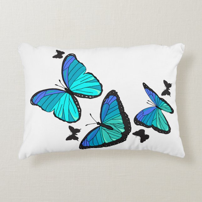 Helle blaue Schmetterlinge in Flight Illustration Dekokissen (Vorderseite)
