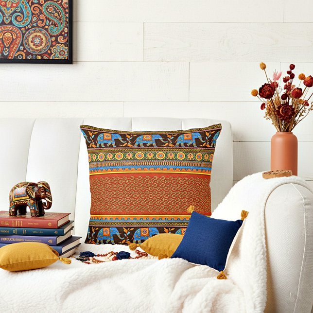 Helle Elefanten Kissen (Von Creator hochgeladen)