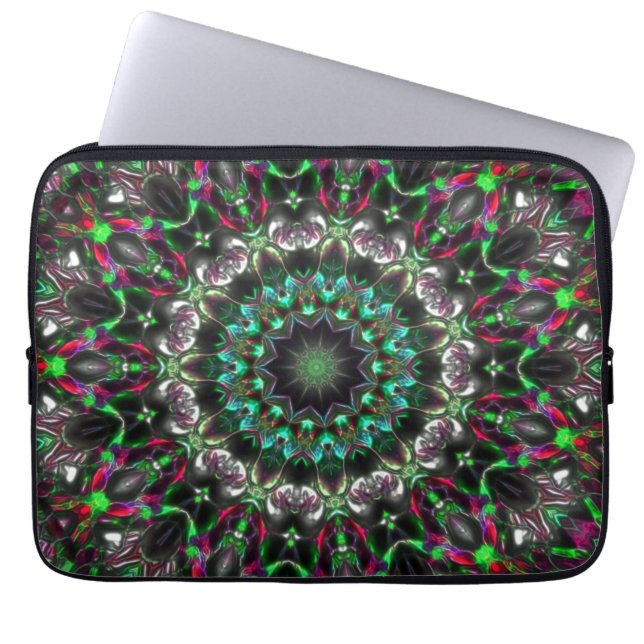 Helle Farbe im Dunkeln im Kaleidoskop im Medaillon Laptopschutzhülle (Vorderseite)