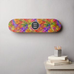 Helle Farben Farbenblindung - Optionaler Text Skateboard
