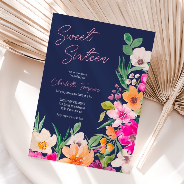 Helle, fette Blume Drehbuch Sweet 16 Einladung (Bright bold wild flowers script Sweet 16 Invitation navy blue)