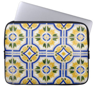 Helle Fliesenmuster, Portugal Laptopschutzhülle