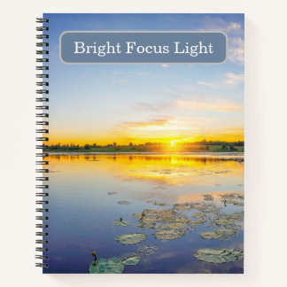 Helle Fokus Licht Seerosenblatt Sonnenaufgang Notizbuch