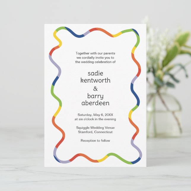 Helle Rainbow Squiggle Rahmen Moderne Hochzeit Einladung (Stehend Vorderseite)