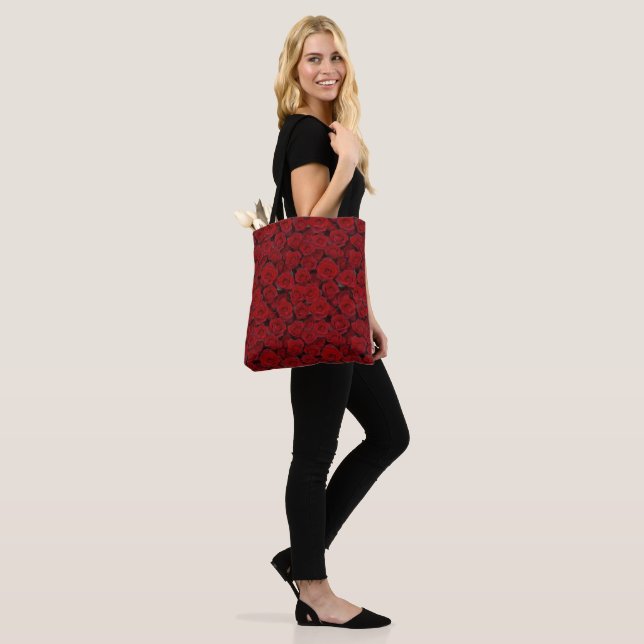 Helle Rote Rosen Tasche (Am Model)