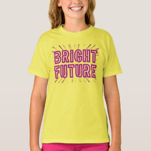 Helle Zukunft in Pink, umgeben von sonnenähnlichen T-Shirt