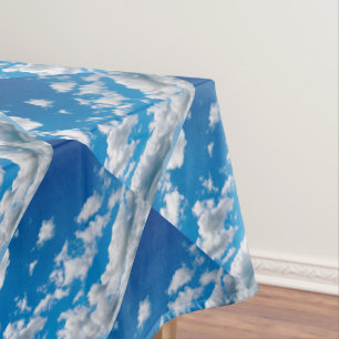 Heller blauer Himmel Tischdecke