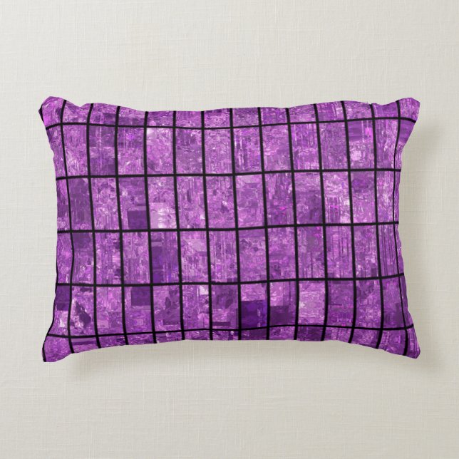 Helles abstraktes Mosaikviolett mit Glos Dekokissen (Vorderseite)
