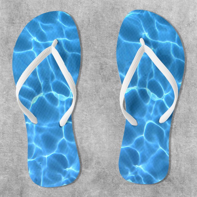 Helles Aqua Blue Schwimmbad Foto Flip Flops (Swimming Pool Water Flip Flops - Slim Straps)