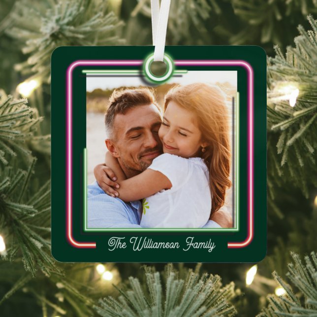 Helles Fun Retro Neon Rosa & Green Frame Zwei Foto Ornament Aus Metall (InSitu)