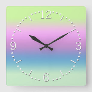 Helles Gefälle, große Uhr
