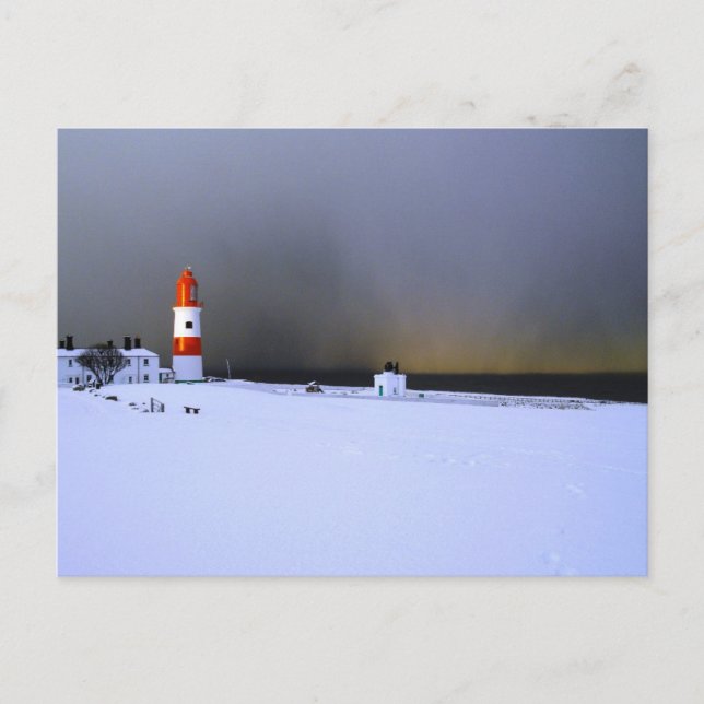 Helles Haus im Winter Schnee Postkarte (Vorderseite)