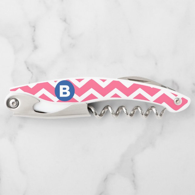 Helles Rosa und Weiß Chevron-Muster Monogramm Kellnermesser (Vorderseite)