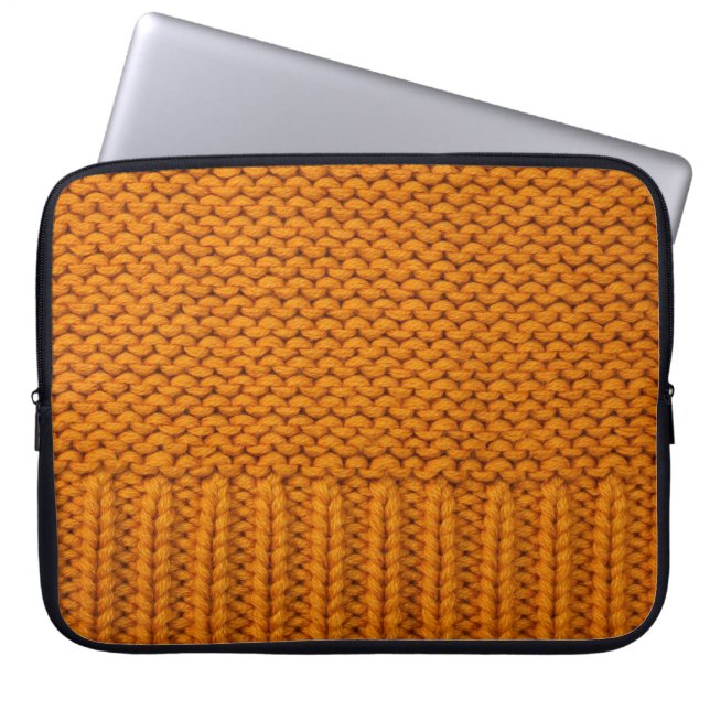 Hellgelb: handgefertigte Stricktextur. Laptopschutzhülle (Vorderseite)